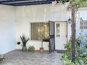 Duplex tres dormitorios cochera, patio, parque en venta...