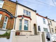 Durham Rise, Plumstead Common, London SE18, 3 bed...