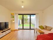 Durnford Avenue, Southville