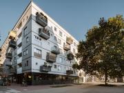 Duschbad und Wannenbad Balkon offene Küche!