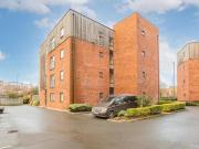 Dutton Court, Warrington, 2 Bedroom Flat