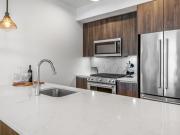 DVORA Hamilton House 313 613