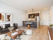 DVORA Hamilton House 212 612