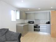 Dyke Road, Brighton BN1, 2 bed flat to rent, £2,100 pcm...