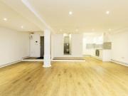E8 Studio to rent £1,998 pcm £461 pw