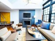 E 10th St, New York City, NY