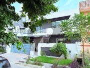 E 11/2 Prime Location House Available For Sale 6 Bed...