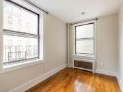 E 21st St, New York City, NY