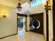 E 7 Luxurious House For Rent