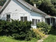 E Oakland St, Toledo, Home For Sale