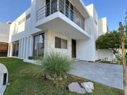 E.R. ESTRENA CASA EN TAHONA