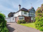Earle Drive, Parkgate, 5 Bedroom Detached