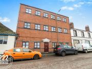 Earles Court Newton le Willows WA12