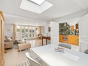 Earls Court, Earls Court SW5, 3 bedroom flat to rent...