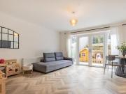 Earnshaw Clough, Mossley, 3 Bedroom Semi detached