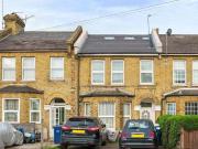 East Barnet Road, Barnet, 2 Bedroom Apartment