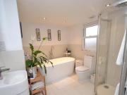 East End Road, East Finchley, 2 Bedroom Maisonette