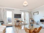 East Hill Road, Ryde, 4 Bedroom Terraced