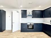 East Street, Bristol BS3, 5 bed flat to rent, £4,000 pcm...