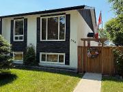 east Transcona* Bilevel 4 Brs 1.5 Baths Dbl Gar. Only...