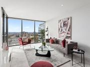 Eastbourne Excellence Just Steps from Fitzroy Gardens!