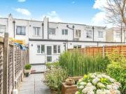 Eastcote Avenue, West Molesey, 2 Bedroom House