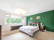 Eastcote Lane, Northolt, 2 Bedroom Apartment