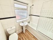 Eastern Avenue, Newbury Park, IG2, Property for rent