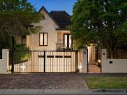 Eastern Suburbs Luxury Living: Graceful and...