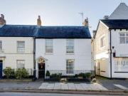 Eastgate, Cowbridge, 3 Bedroom End
