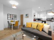 Easton Street, High Wycombe HP11, 1 bed flat to rent,...