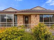 Easy care Living in Over 50s Community