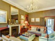 Eaton Place, London, 2 Bedroom Flat