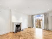 Eaton Square, London, 2 Bedroom Flat