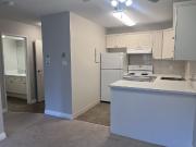 Eau Claire Manor 1 Bedroom Apartment for Rent at 225 6...