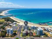 Ebbtide Luxury Living with Iconic Ocean & Lake Views