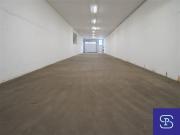 Ebenerdige 218m² Lagerfläche mit Rolltor Nähe Rautenweg...