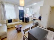 Ebor Mount, Hyde Park, Leeds LS6, 5 bed terraced house...