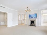 Ebury Street, London, 2 Bedroom Flat