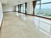 EBZ FOR LEASE: 3 Bedroom Condominium in Two Roxas...