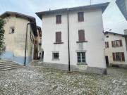 Eck Haus mit Baubewilligung für 2 Wohnungen Casa...