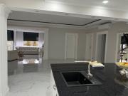 Eckgrundstück, bereit zum Einzug