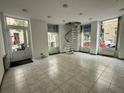 Ecklokal in frequentierter Lage mit viel Nebenflächen...