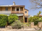 Eclectic harbour view home on 272sqm / rare potential in...