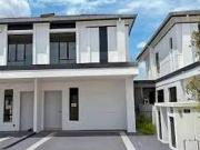 Eco Grandeur Townhouse Puncak Alam PFURNISH 3R2B1CP