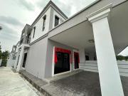 Eco Meadows Coner Unit Luxury Partial Reno Unit Sales...