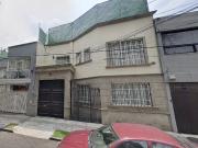 ECONOMICA CASA EN VENTA, PROPIEDAD ADJUDICADA Presa...