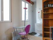 Economical studio à louer à Passy, ​​Paris