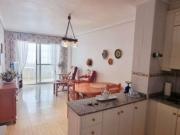 Economico apartamento con pìscina