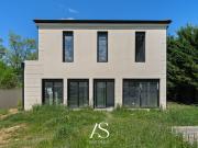Ecully Maison cossue de 200m2 jardin piscine